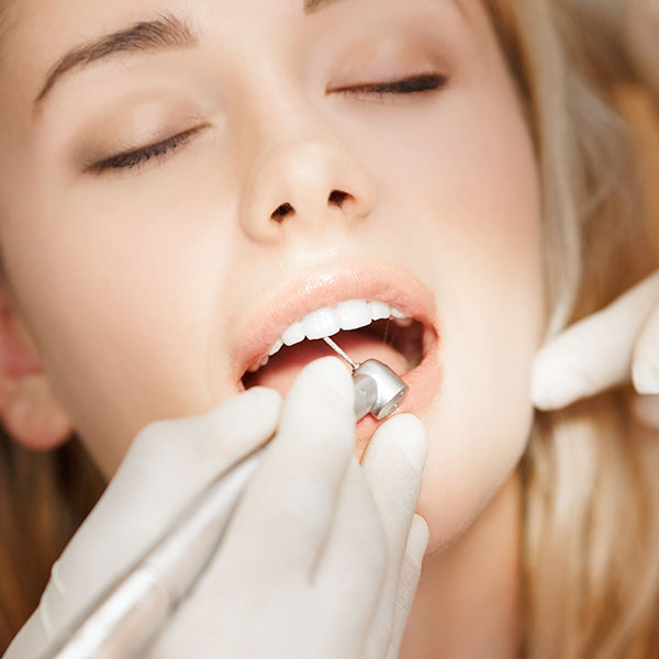 水雷射<span>Laser Therapy</span> 水雷射<span>Laser Therapy</span>